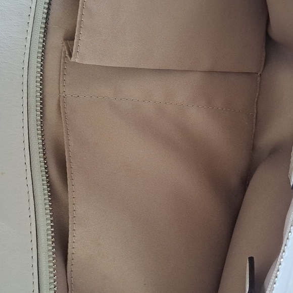 Coach Zebra Purse White and Tan - Picture 11 of 16